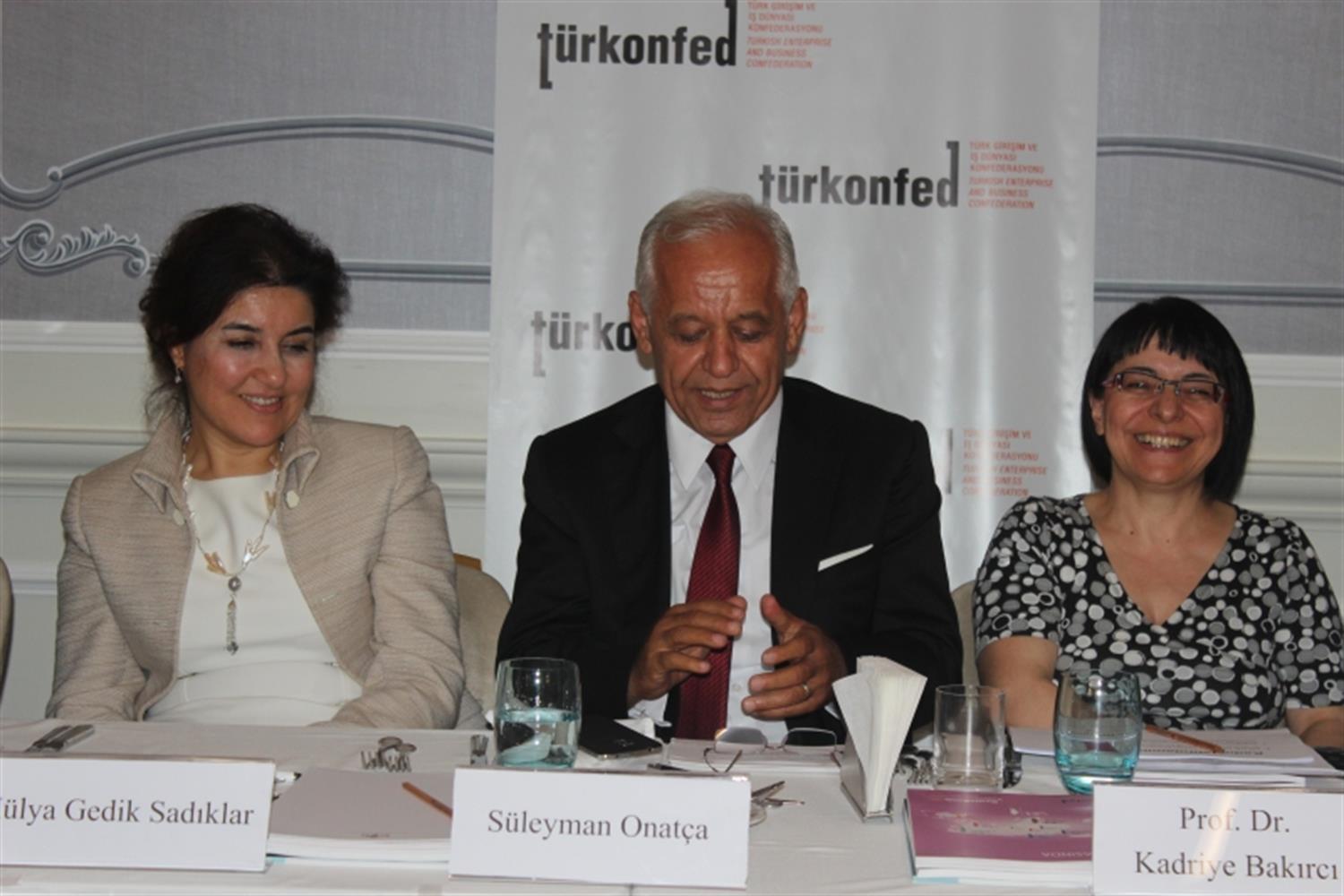 İş Dünyasında Kadın Raporu Basın Toplantısı Cilt 2 - 21