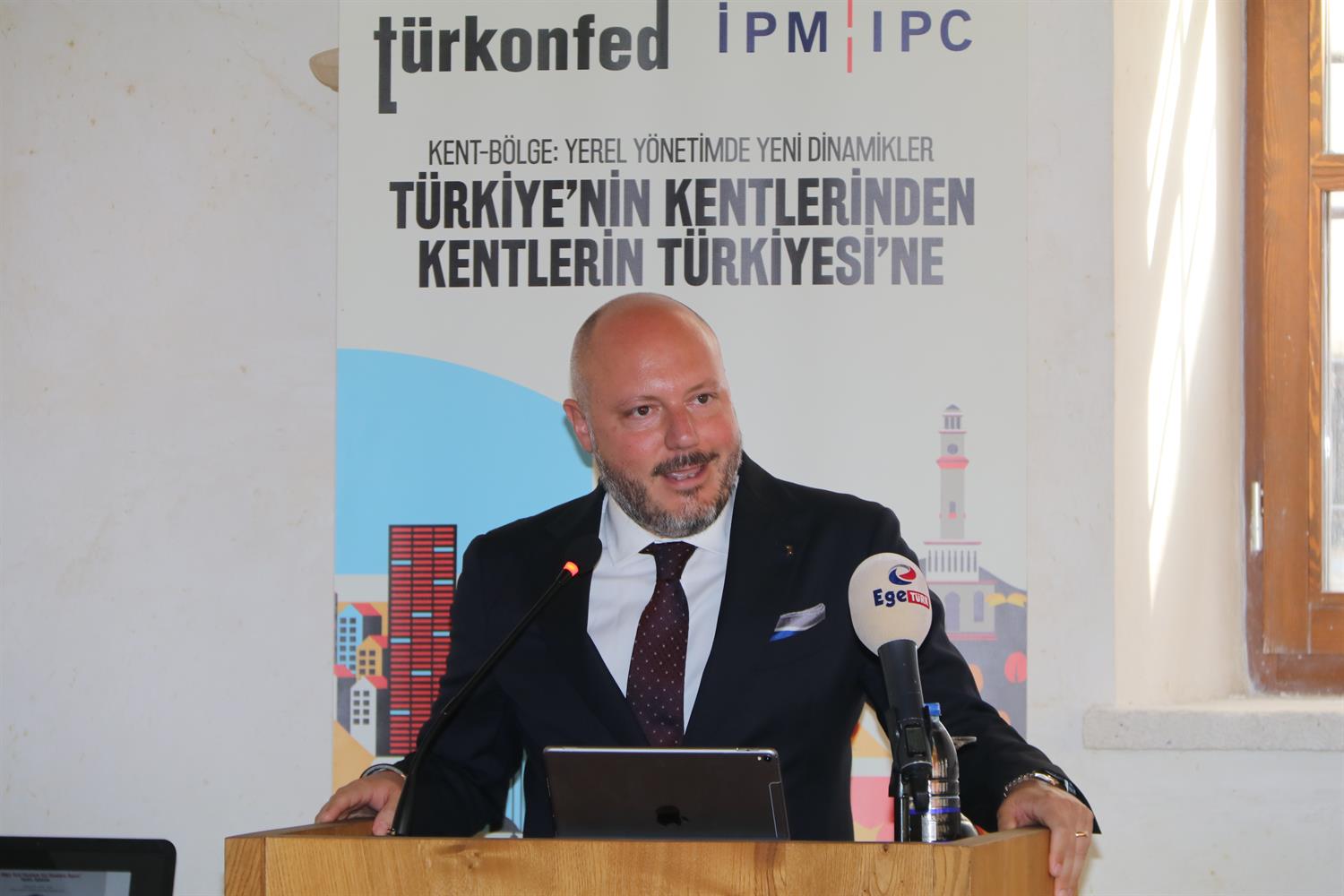 Kent-Bölge: Yönetimde Yeni Dinamikler Rapor Toplantısı / 4 Eylül 2019 - İzmir - 9