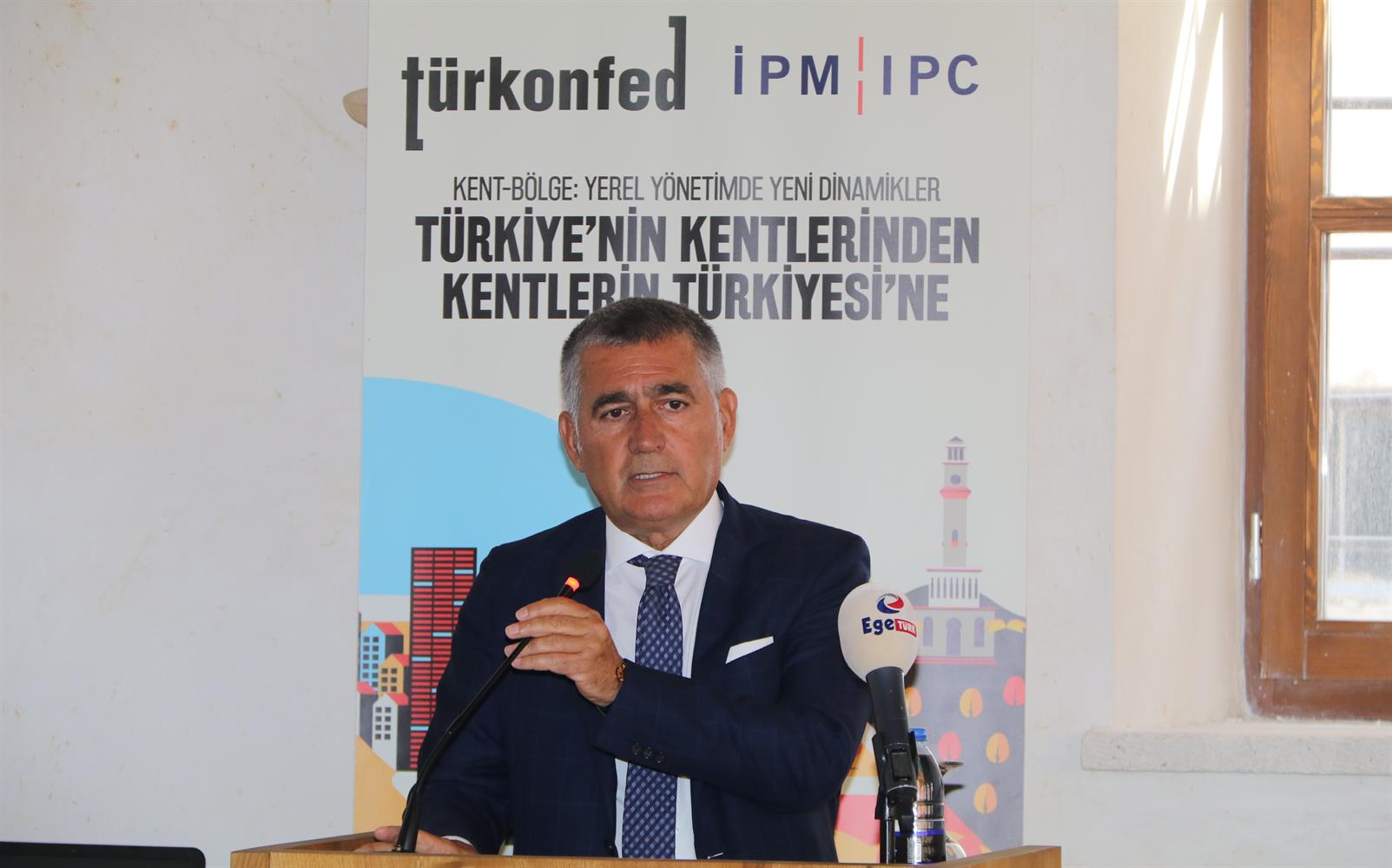 Kent-Bölge: Yönetimde Yeni Dinamikler Rapor Toplantısı / 4 Eylül 2019 - İzmir - 13