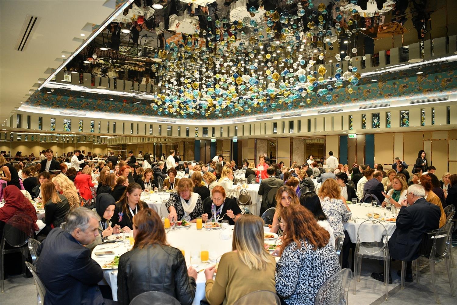 'Sürdürülebilir Kalkınma Hedeflerinde Kadının Rolü Zirvesi' - 19 Ekim 2017 İstanbul - 39