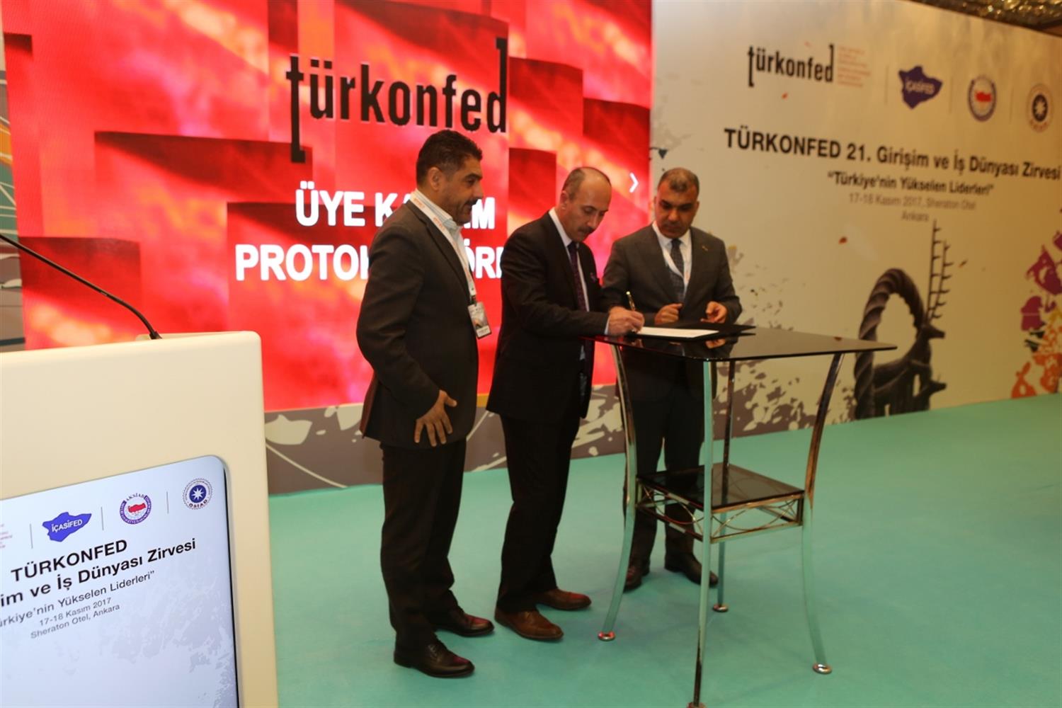 TÜRKONFED 21. Girişim ve İş Dünyası Zirvesi, 17-18 Kasım 2017/Ankara - 12