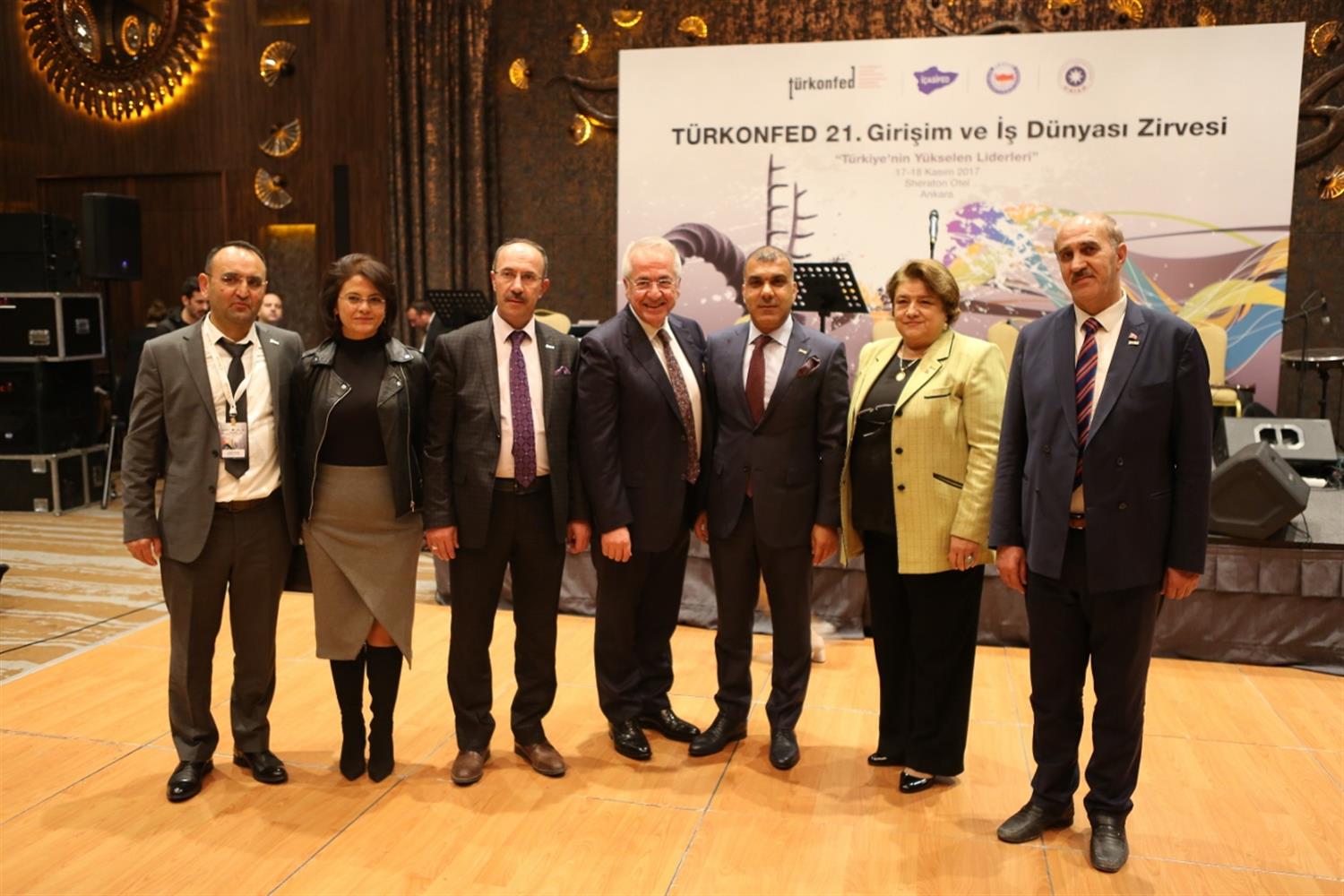 TÜRKONFED 21. Girişim ve İş Dünyası Zirvesi, 17-18 Kasım 2017/Ankara - 20