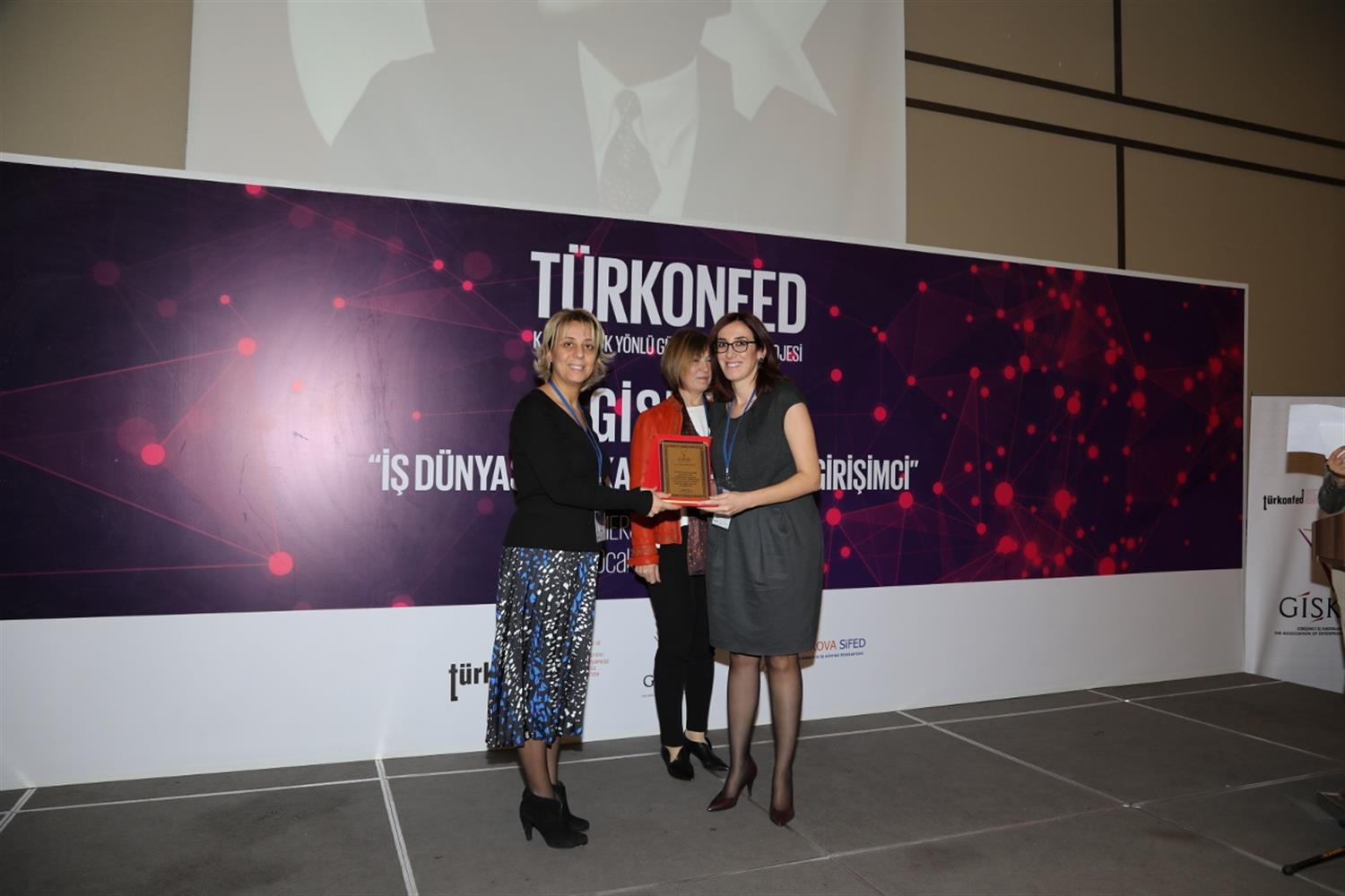 TÜRKONFED İDK - GİŞKAD Kadının Çok Yönlü Güçlendirilmesi Projesi 25 Ocak 2018 / Mersin - 15