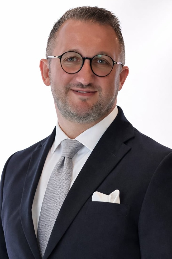 Necip Akdeniz