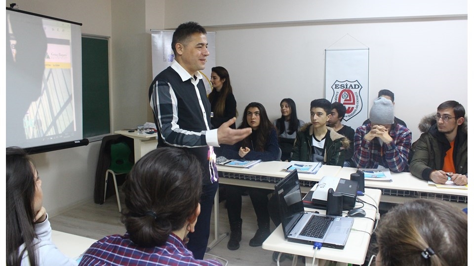 Eskişehirli Liseli Gençler Girişimci Kültürü ile Tanıştı