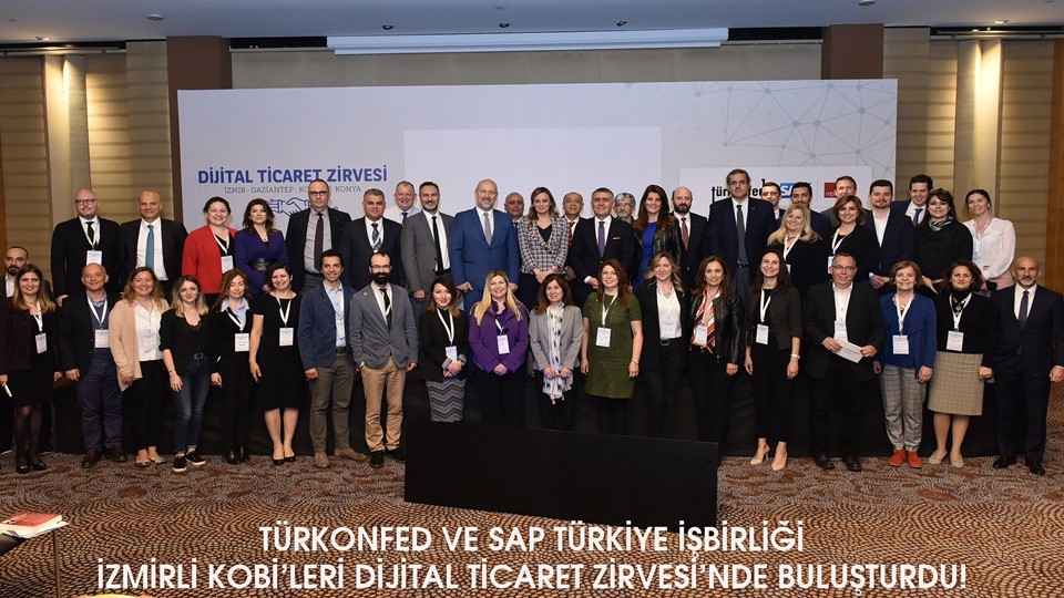 İzmirli KOBİ’ler Dijital Ticaret Zirvesi'nde Buluştu!